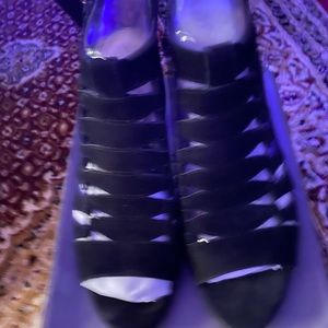 Black Vince camuto heels size 10